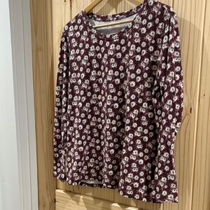 Chic Floral Long Sleeve Top in Maroon and White